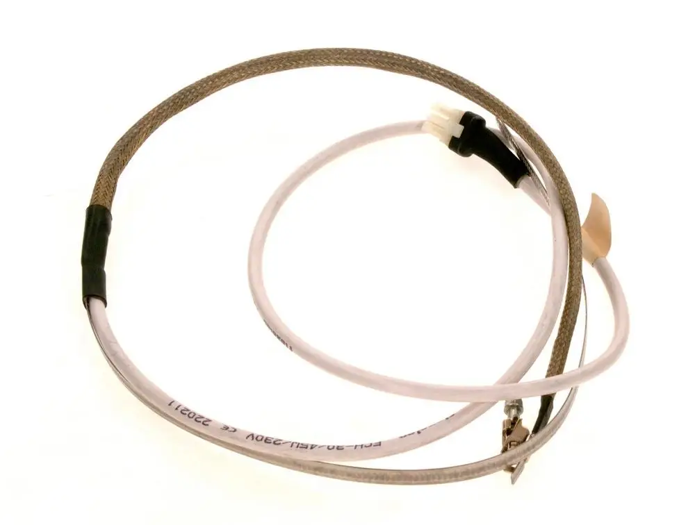 Heizkabel mit isolierten Drähten und einem flexiblen Gehäuse, gefertigt von Bosch. Sichtbare Anschlüsse und eine abgeschirmte Leitung.